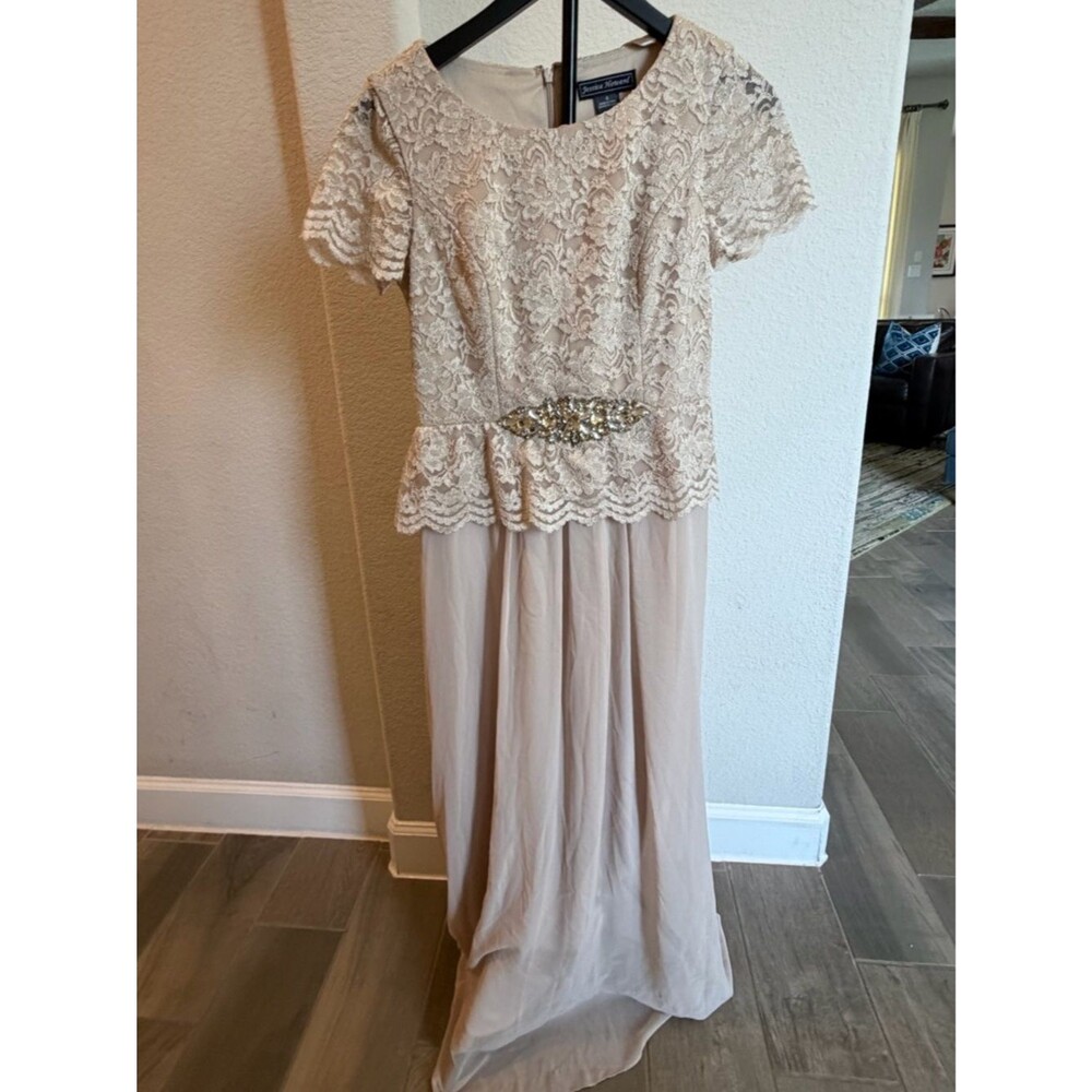 Jessica Howard Lace Peplum Maxi Dress in Light Beige with Beaded Waist 6